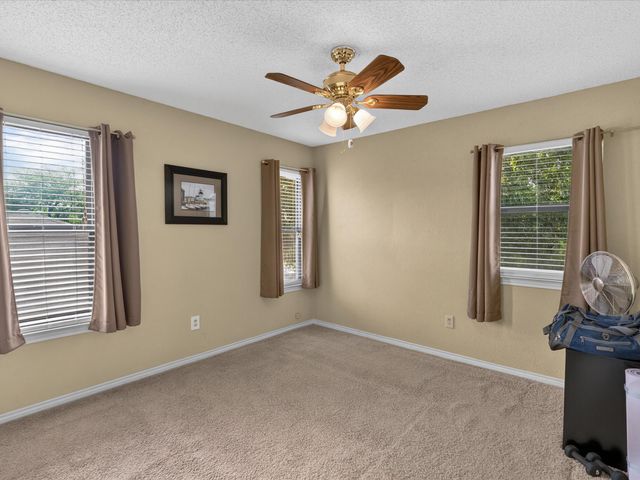 2107 Rose Cliff Lane, Carrollton, TX 75007