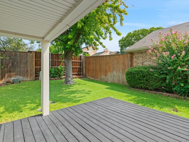 2107 Rose Cliff Lane, Carrollton, TX 75007