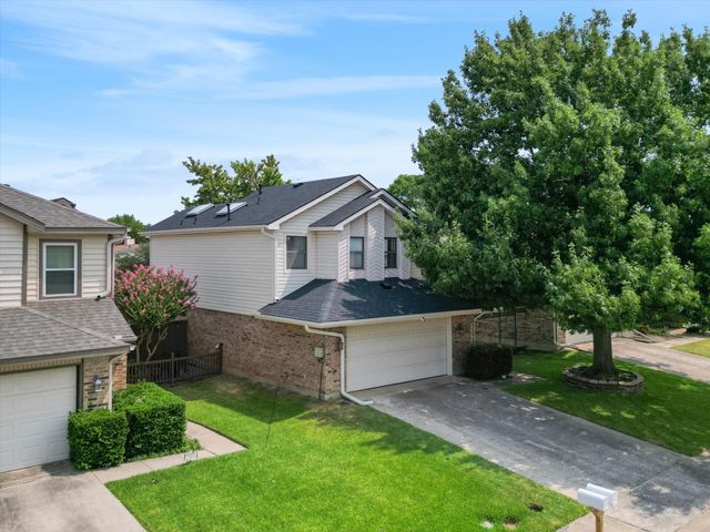2107 Rose Cliff Lane, Carrollton, TX 75007