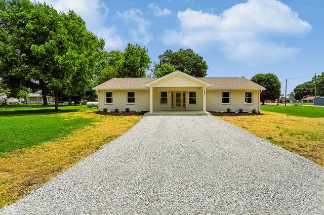 109 W Johnson Street, Fairland, IN 46126