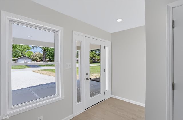 109 W Johnson Street, Fairland, IN 46126