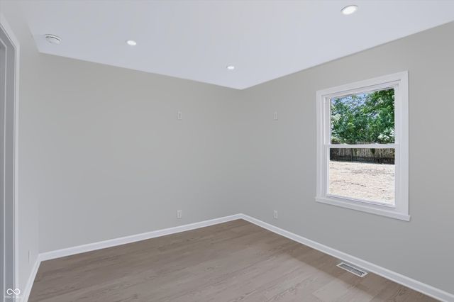 109 W Johnson Street, Fairland, IN 46126