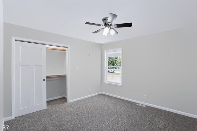 109 W Johnson Street, Fairland, IN 46126