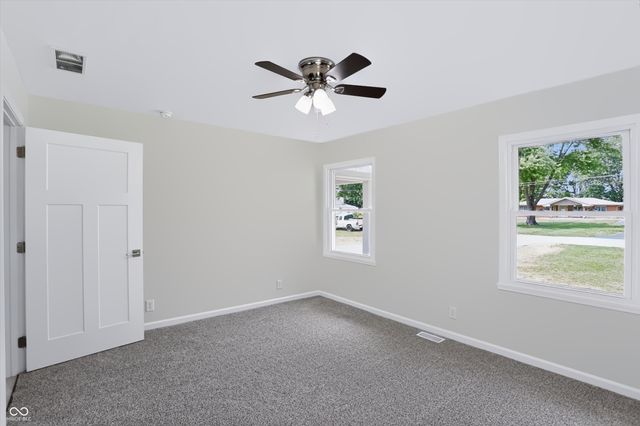 109 W Johnson Street, Fairland, IN 46126