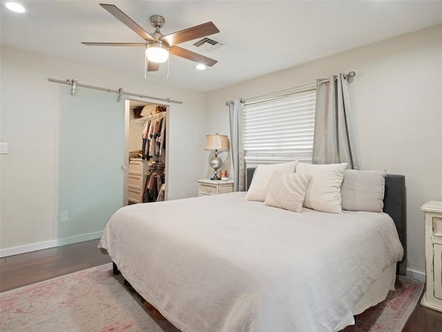 1101 Tedford Way, Nichols Hills, OK 73116