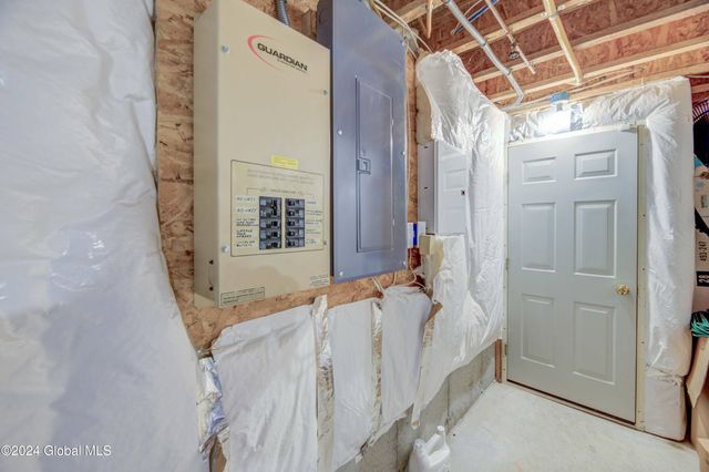 57 Bayberry Drive, Malta, NY 12020