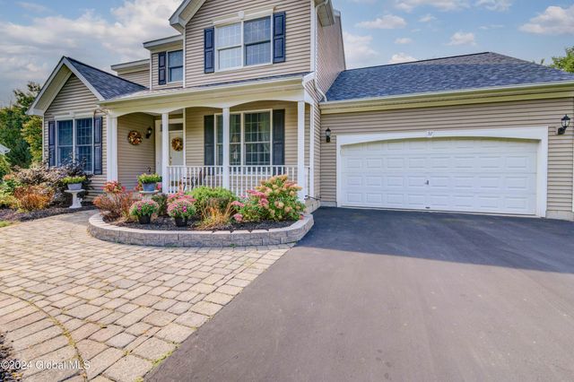 57 Bayberry Drive, Malta, NY 12020