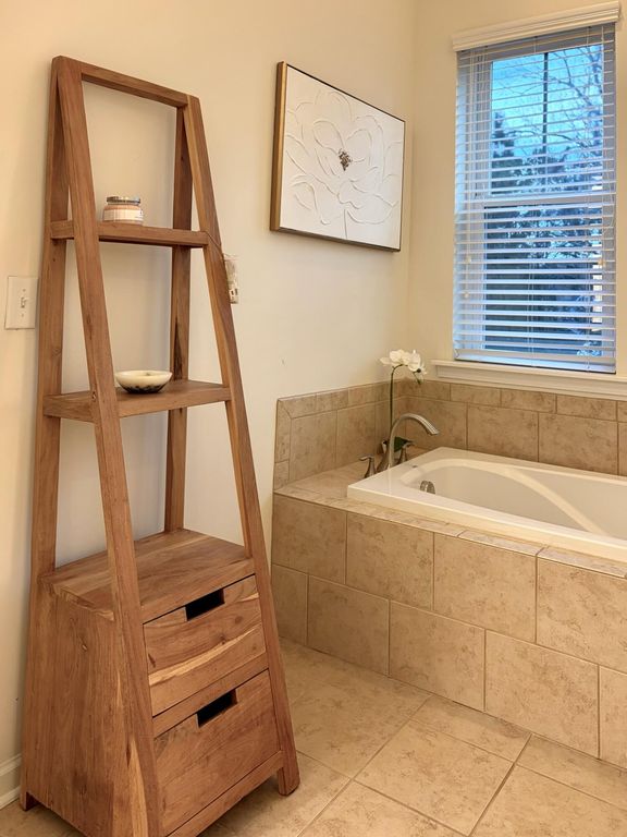 Image 40 of property listing at 1219 Dingle Road, Mount Pleasant, SC 29466