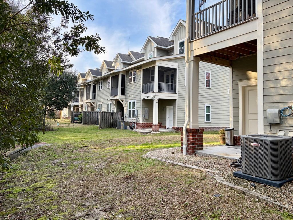 Image 63 of property listing at 1219 Dingle Road, Mount Pleasant, SC 29466