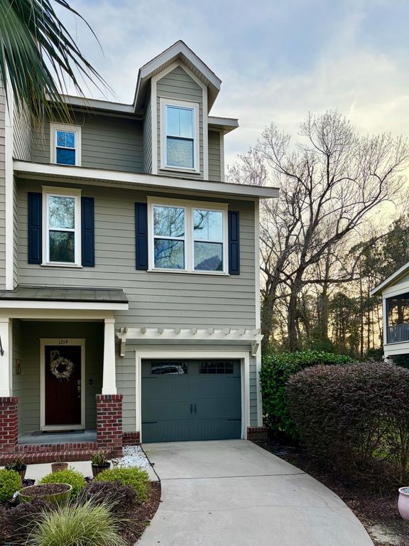 Image 72 of property listing at 1219 Dingle Road, Mount Pleasant, SC 29466