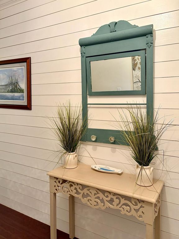 Image 8 of property listing at 1219 Dingle Road, Mount Pleasant, SC 29466