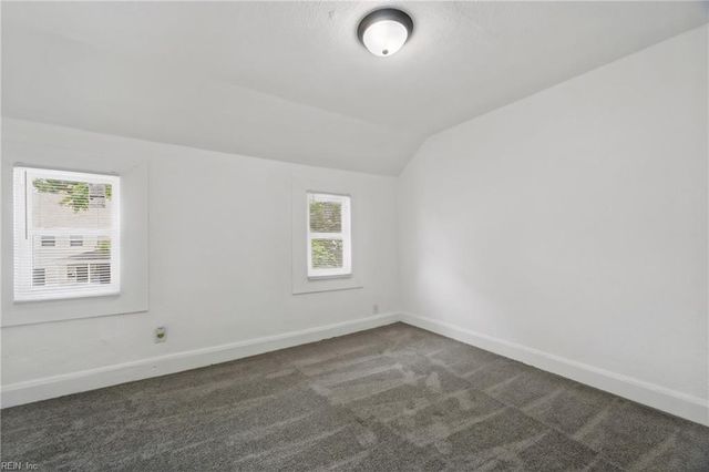 23 Emmons PL, Portsmouth, VA 23702