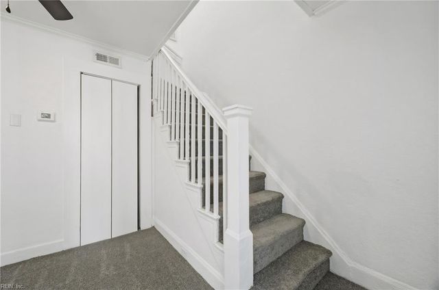 23 Emmons PL, Portsmouth, VA 23702