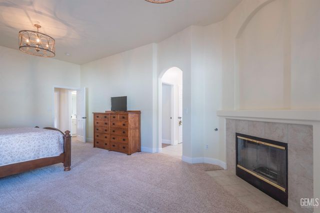 11502 Martinsville Avenue, Bakersfield, CA 93312