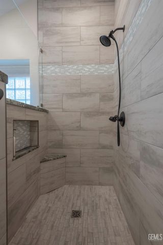 11502 Martinsville Avenue, Bakersfield, CA 93312