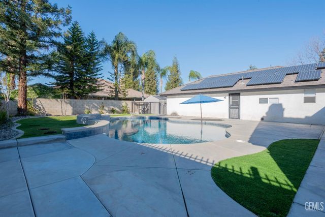 11502 Martinsville Avenue, Bakersfield, CA 93312