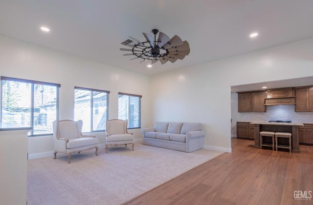 11502 Martinsville Avenue, Bakersfield, CA 93312