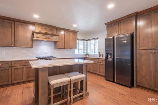 11502 Martinsville Avenue, Bakersfield, CA 93312