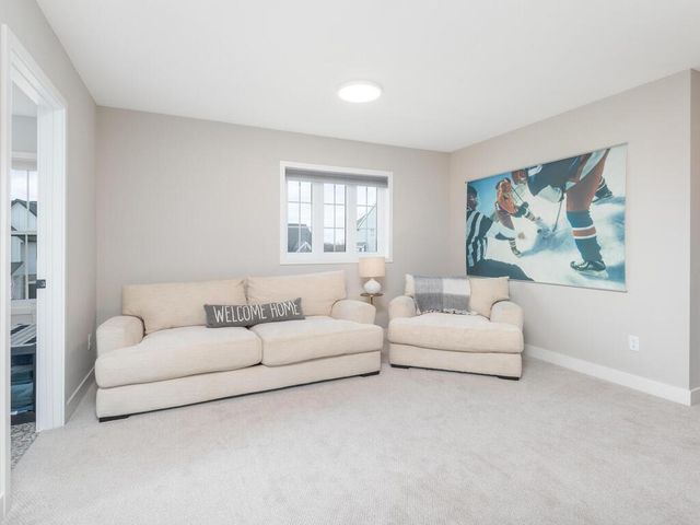 10060 Highpoint Drive, Victoria, MN 55318