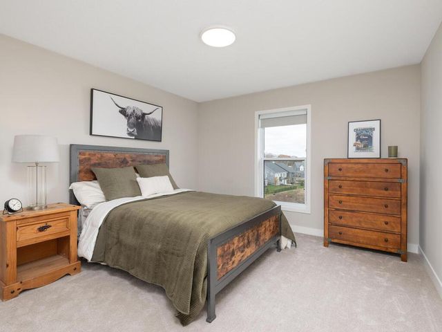 10060 Highpoint Drive, Victoria, MN 55318