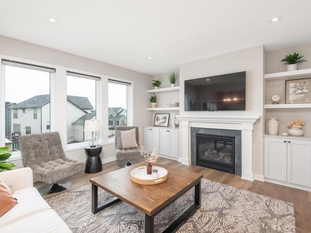 10060 Highpoint Drive, Victoria, MN 55318