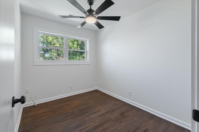 12 Grove Street, Charleston, SC 29403