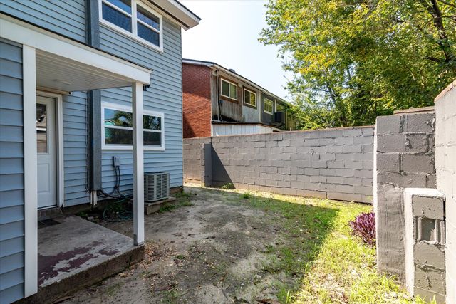 12 Grove Street, Charleston, SC 29403