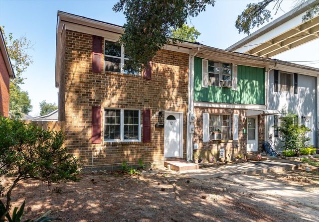 12 Grove Street, Charleston, SC 29403