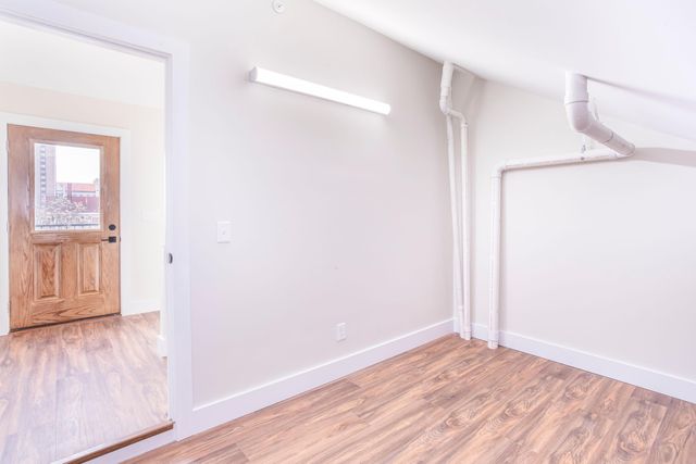 11 E 9th Street, Covington, KY 41011