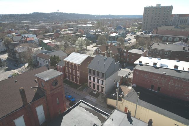 11 E 9th Street, Covington, KY 41011