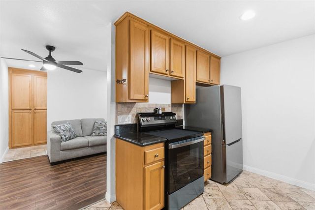 9860 Dale Ave D7, Spring Valley, CA 91977