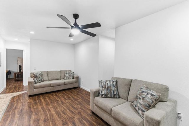 9860 Dale Ave D7, Spring Valley, CA 91977