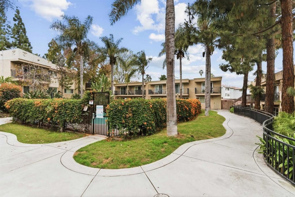 9860 Dale Ave D7, Spring Valley, CA 91977