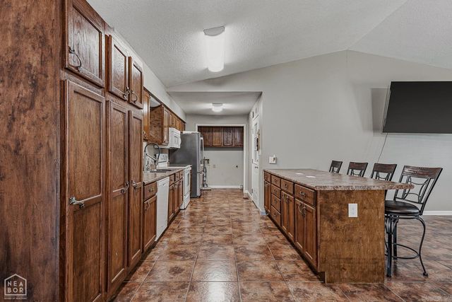 1303 Daniel Drive, Paragould, AR 72450