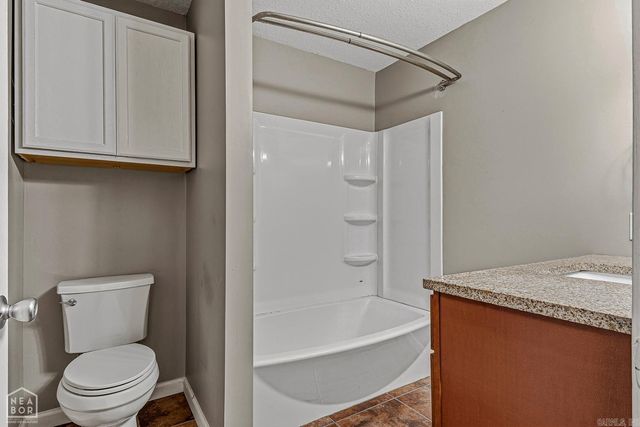 1303 Daniel Drive, Paragould, AR 72450