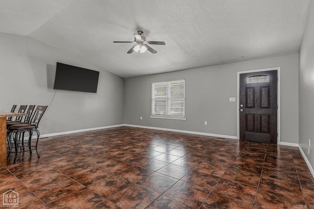1303 Daniel Drive, Paragould, AR 72450