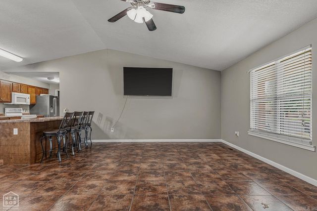 1303 Daniel Drive, Paragould, AR 72450