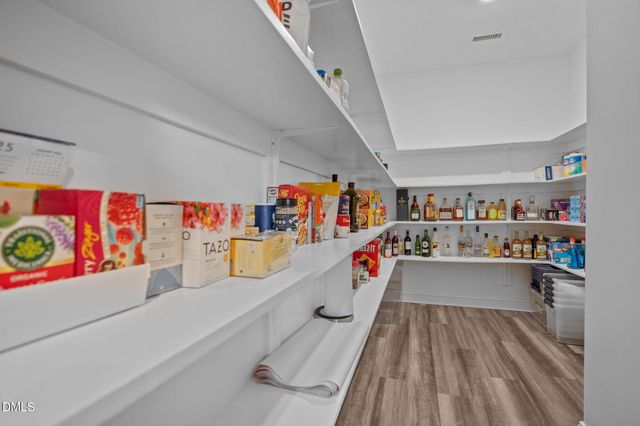 176 Auburn Village Boulevard, Raleigh, NC 27610