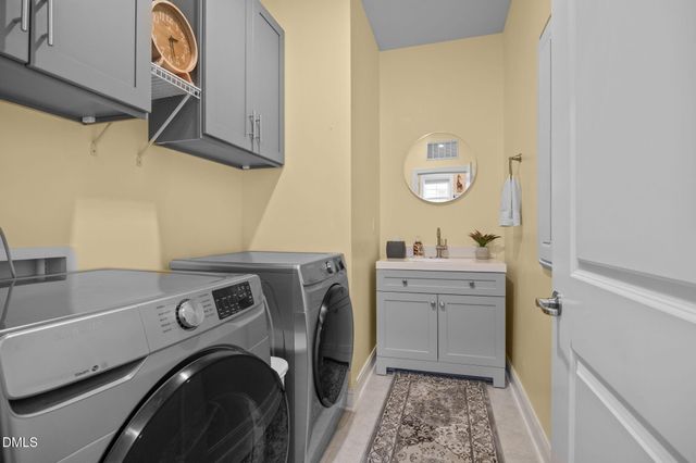 176 Auburn Village Boulevard, Raleigh, NC 27610