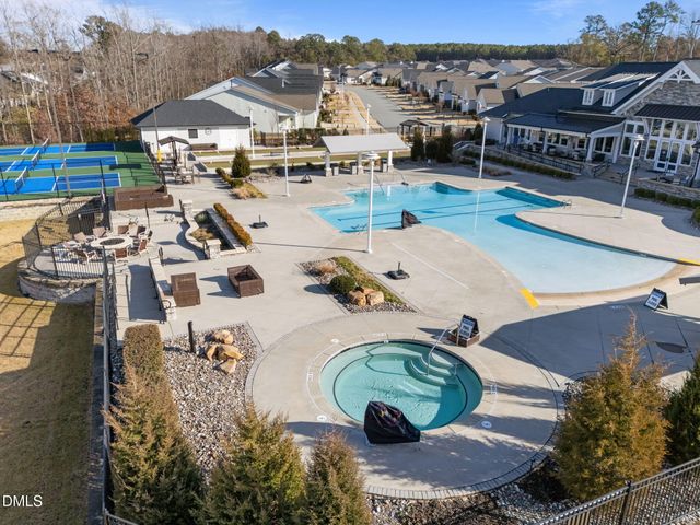 176 Auburn Village Boulevard, Raleigh, NC 27610