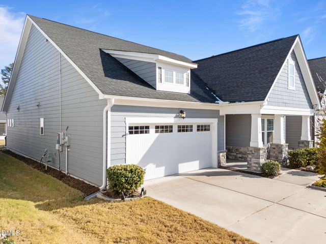 176 Auburn Village Boulevard, Raleigh, NC 27610