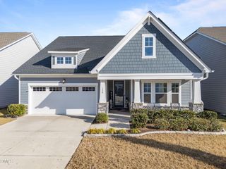 176 Auburn Village Boulevard, Raleigh, NC 27610