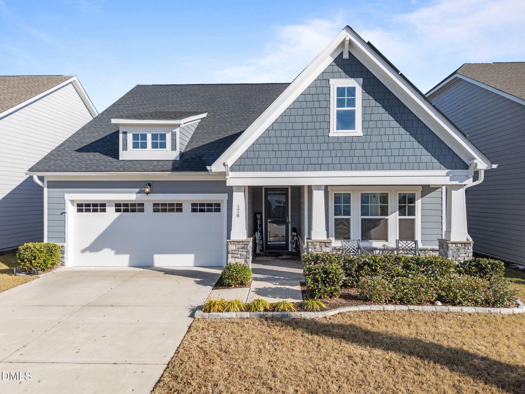 176 Auburn Village Boulevard, Raleigh, NC 27610