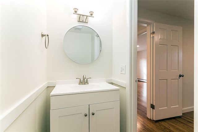 40 Fairfield Drive, North Kingstown, RI 02852