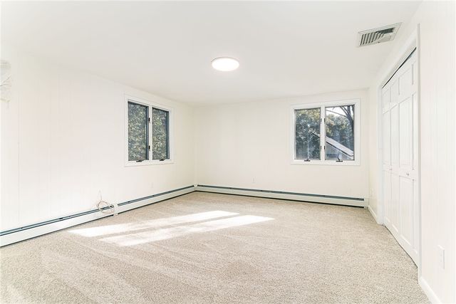 40 Fairfield Drive, North Kingstown, RI 02852