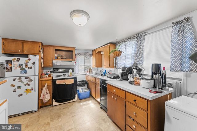 1278 READING RD, Denver, PA 17517
