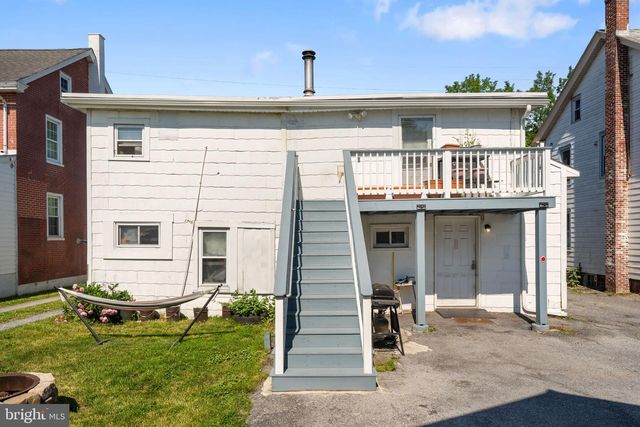 1278 READING RD, Denver, PA 17517