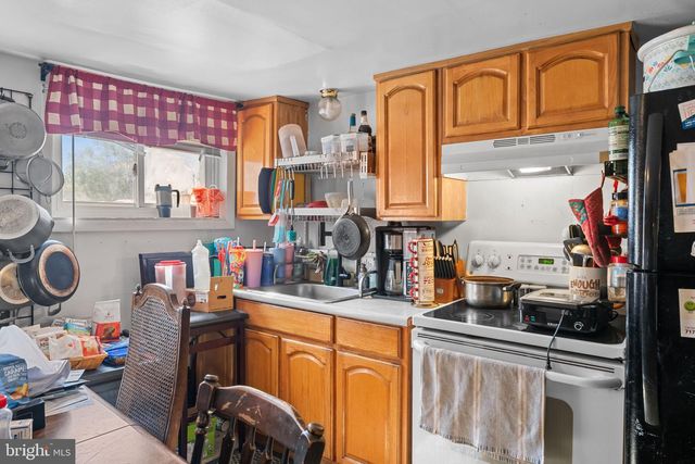 1278 READING RD, Denver, PA 17517