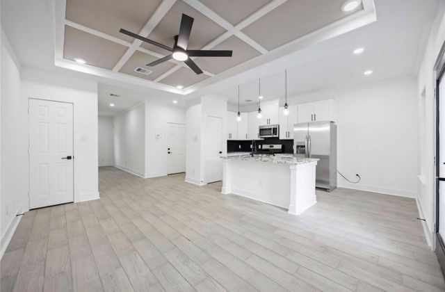 6726 Paris Street B, Houston, TX 77021