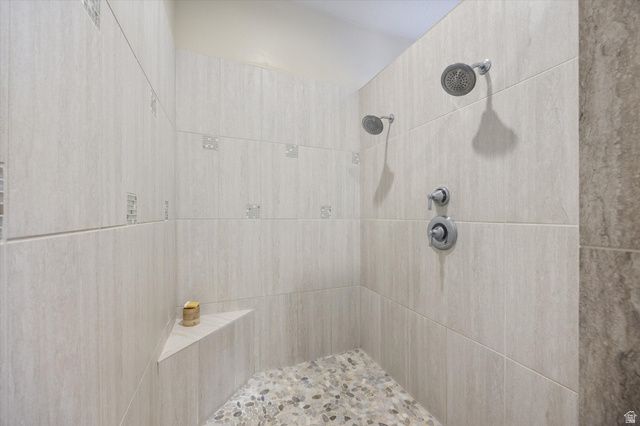 463 E HERITAGE HILLS DR, Alpine, UT 84004